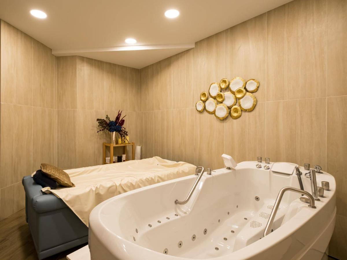 Sanders Aqua Park Resort - Precious 3-Bedroom Holiday Home With Shared Pool 利马索尔 外观 照片